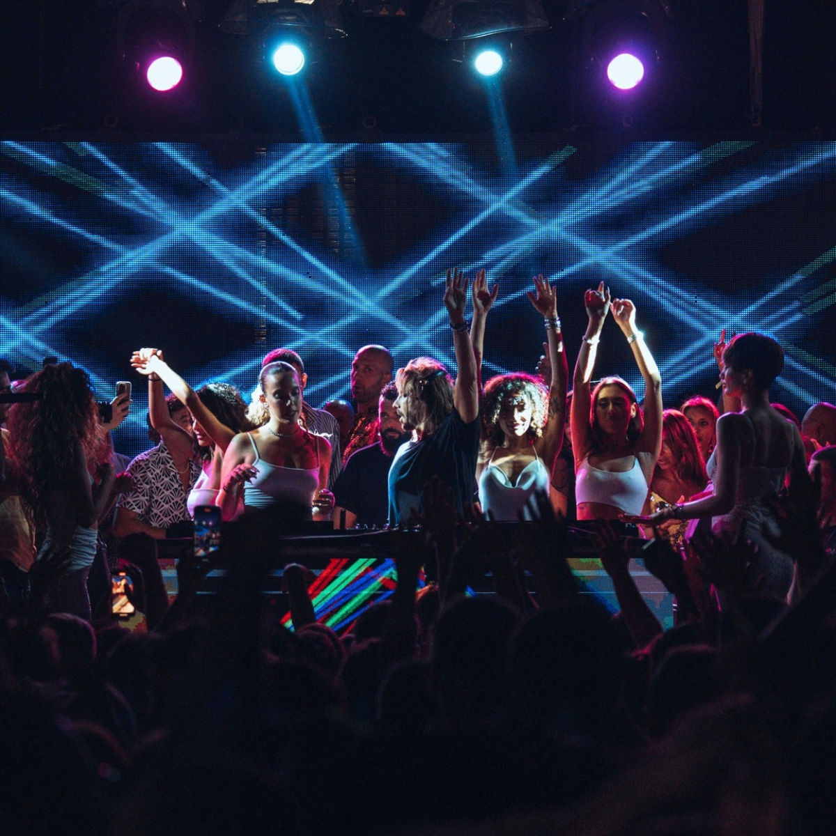 Nightlife & Entertainment