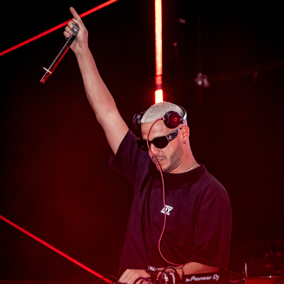 Nightlife & Entertainment